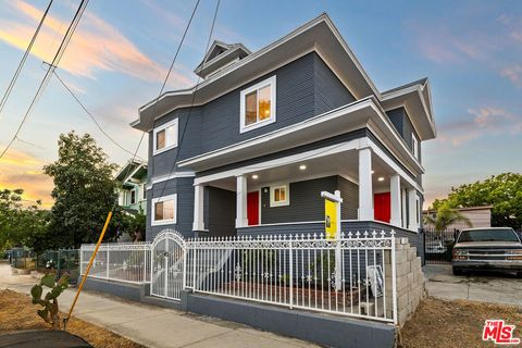 Photo of 1617 W 24th Street, Los Angeles, CA 90007 (MLS # 25558013)