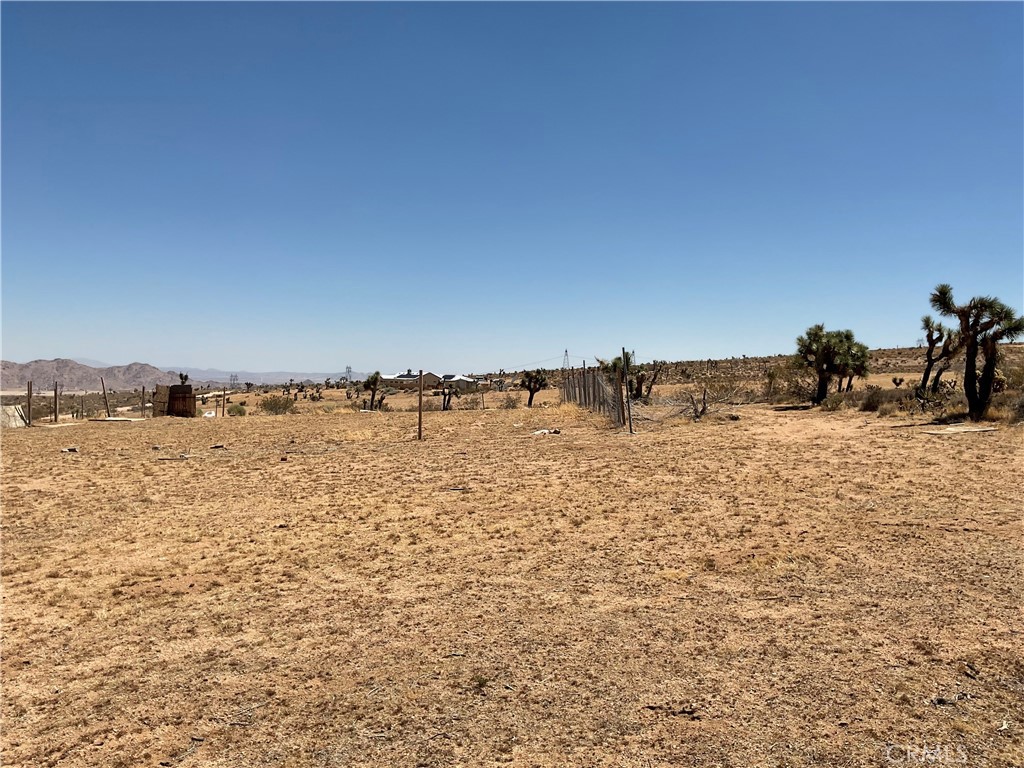2.24 Acres Lot in Apple Valley – Horse Property with Views!
Discover this beautiful parcel in Apple Valley, perfectly situated on a hill with stunning views overlooking the city enjoy amazing sunsets and open space. This property offers the ideal setting to build your dream custom home, Ranch or simply a Smart Investment on a growing area with strong demand for land. **underground water ** electricity available **.