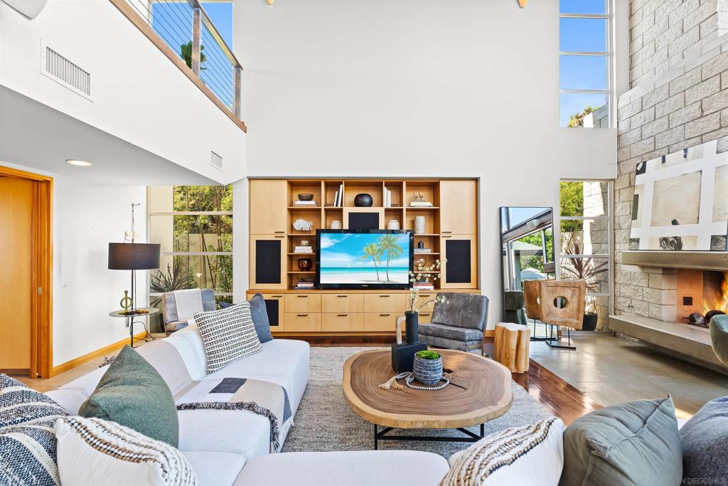 Pacific Beach - Residential