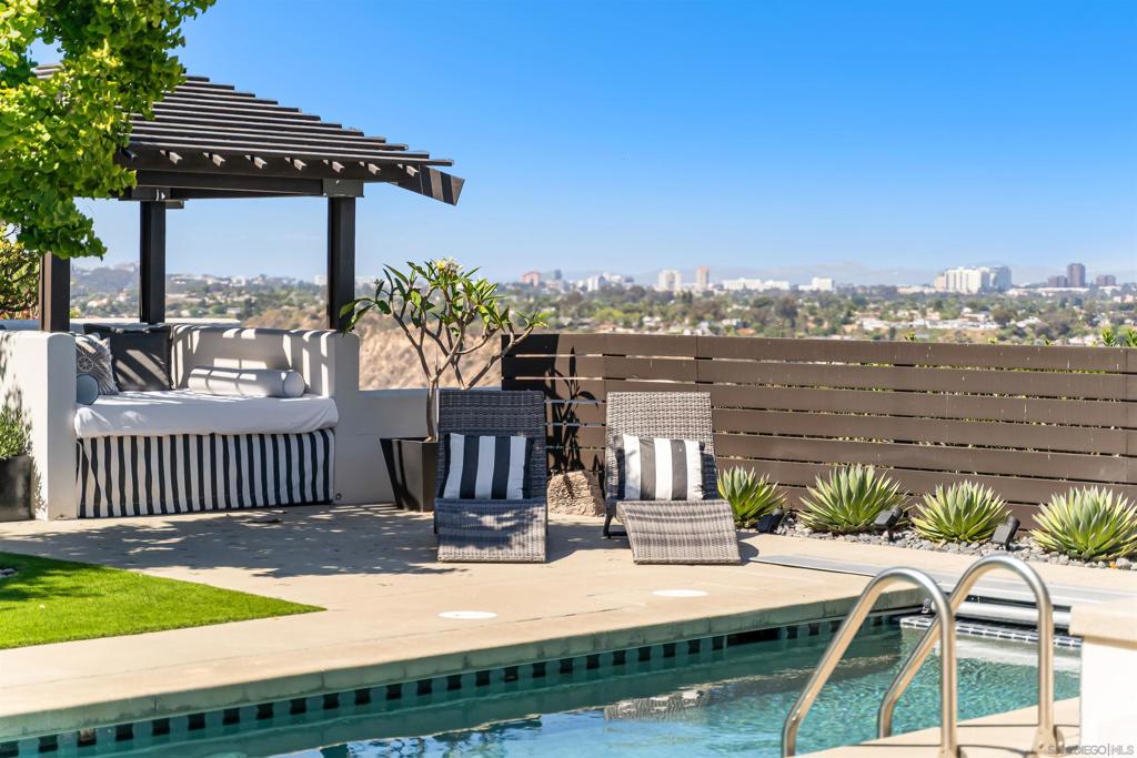 Pacific Beach - Residential