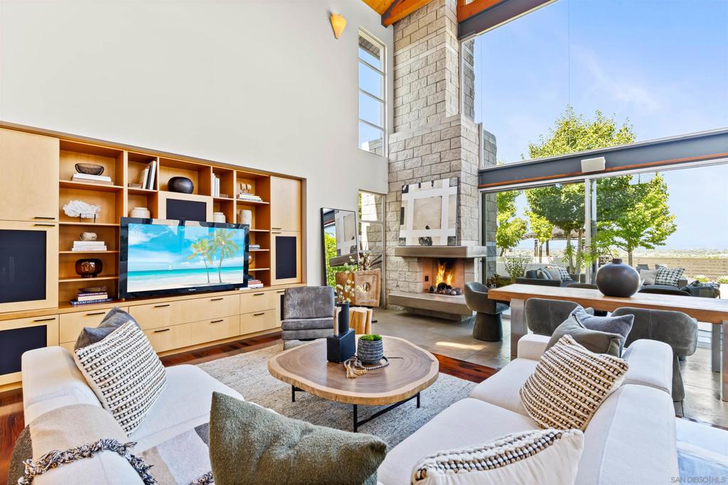 Pacific Beach - Residential