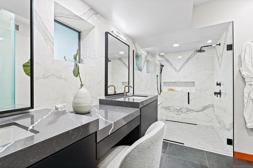 Pacific Beach - Residential