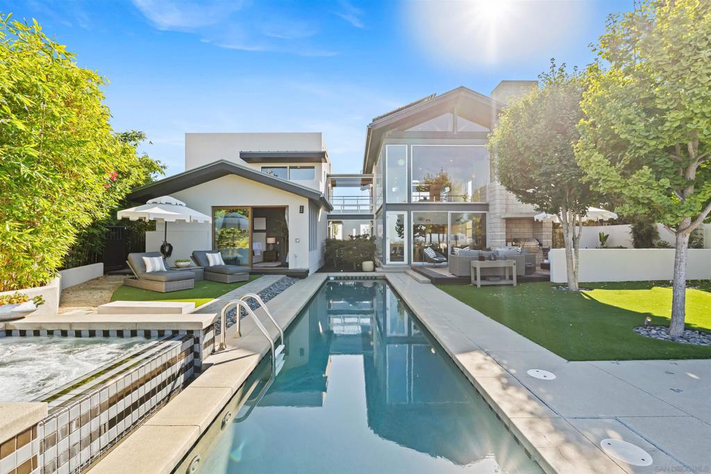 Pacific Beach - Residential