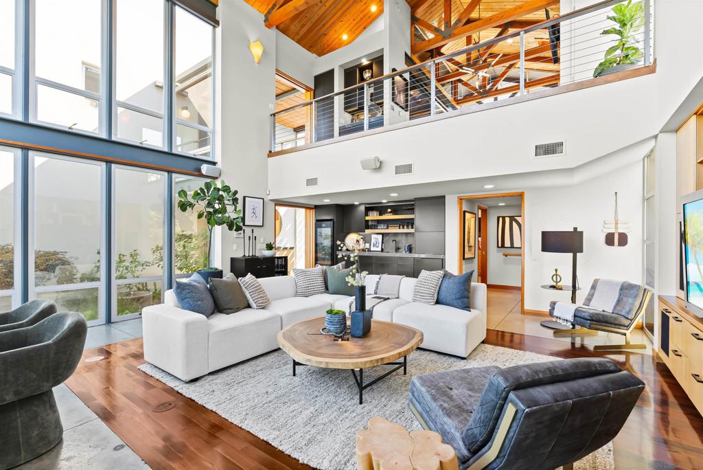 Pacific Beach - Residential