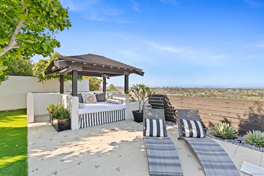 Pacific Beach - Residential