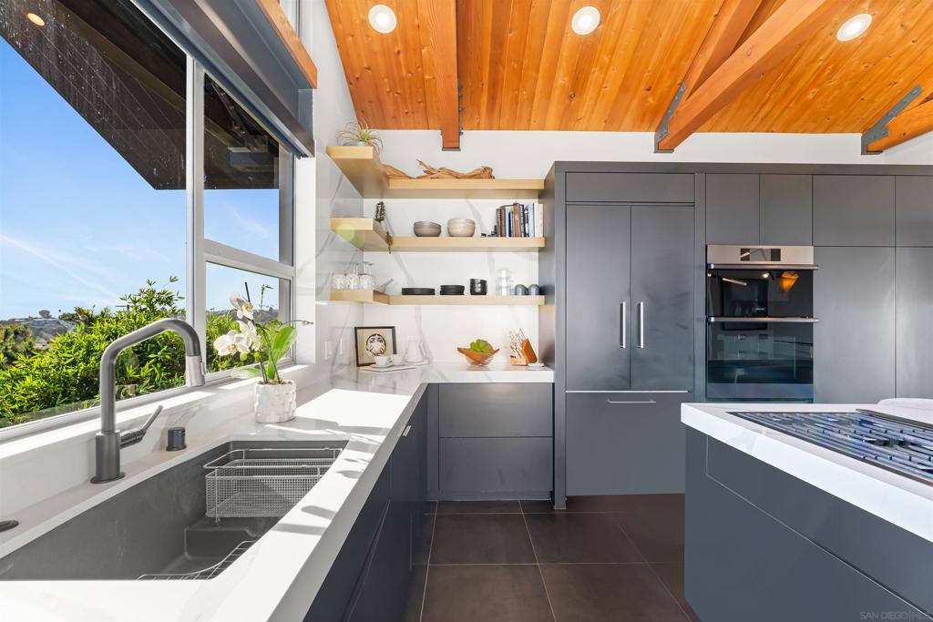 Pacific Beach - Residential