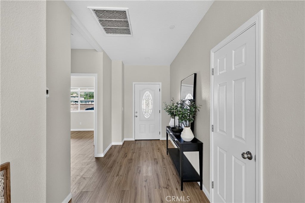 1038 W 24th