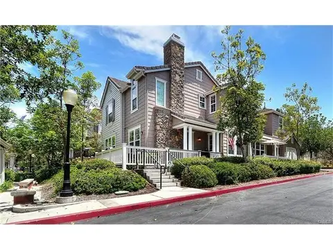 MLS: OC26160393