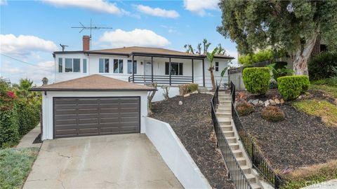 Photo of 5057 Inaglen Way, Los Angeles, CA 90043 (MLS # OC26053877)