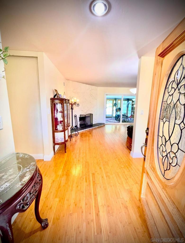 5208 Glen Verde Dr