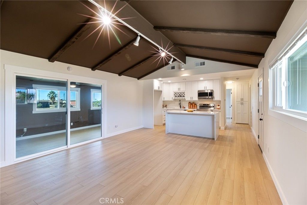 Photo of 9516 Yucca Street, Apple Valley, CA 92308 (MLS # PW25254562)