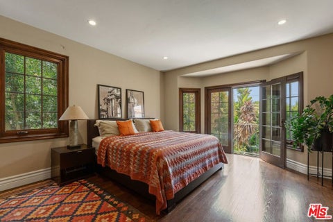 Tiny photo for 402 11th Street, Santa Monica, CA 90402 (MLS # 26871437)