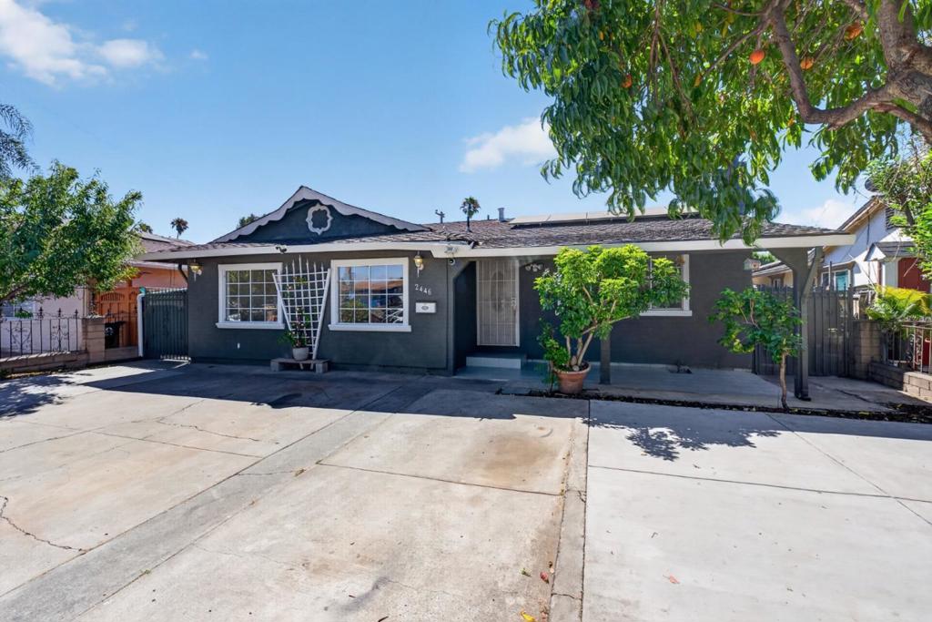 2446 Van Winkle Lane