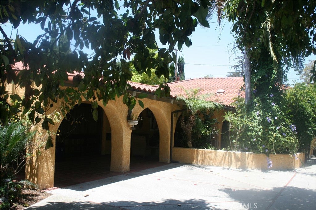 433 W Santa Clara