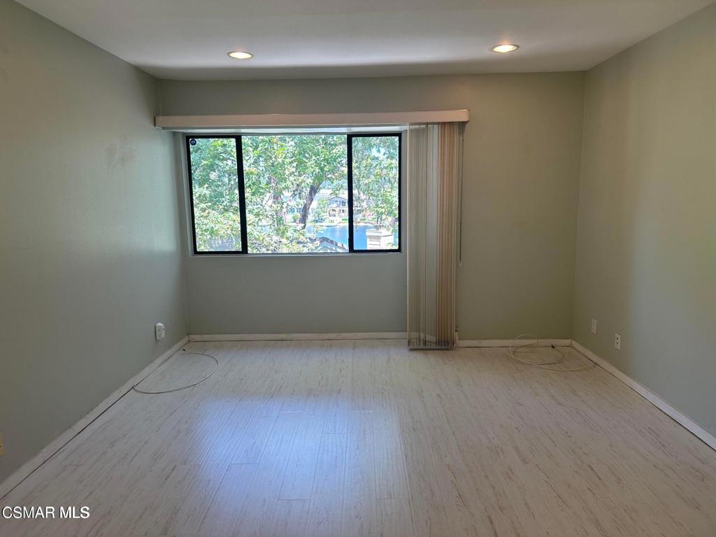 Westlake Bay-728 - 728 - Residential Lease