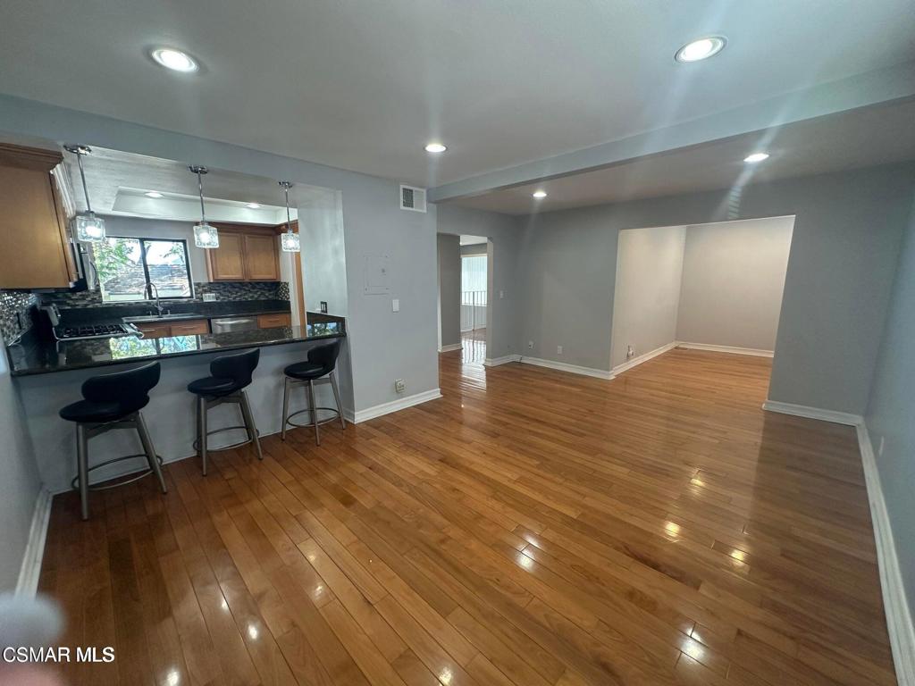 Westlake Bay-728 - 728 - Residential Lease