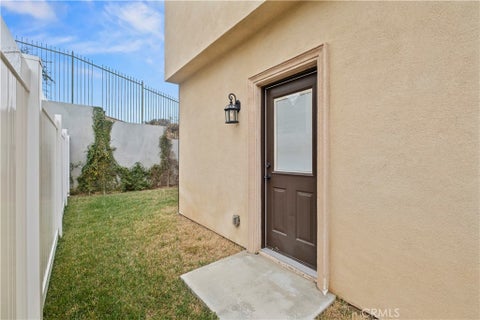 Tiny photo for 12519 N Haleh Ln, Sylmar, CA 91342 (MLS # SR26223932)