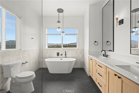 Tiny photo for 12519 N Haleh Ln, Sylmar, CA 91342 (MLS # SR26223932)