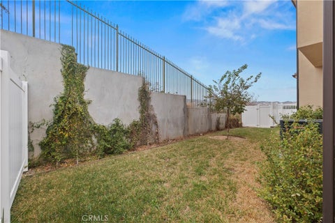 Tiny photo for 12519 N Haleh Ln, Sylmar, CA 91342 (MLS # SR26223932)