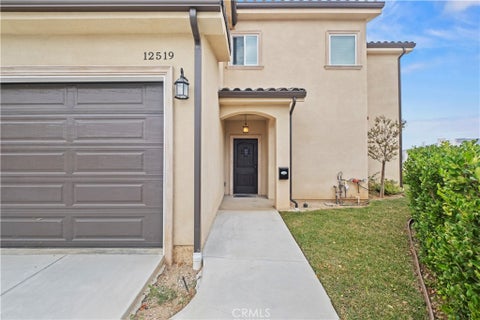 Tiny photo for 12519 N Haleh Ln, Sylmar, CA 91342 (MLS # SR26223932)