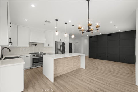 Tiny photo for 12519 N Haleh Ln, Sylmar, CA 91342 (MLS # SR26223932)