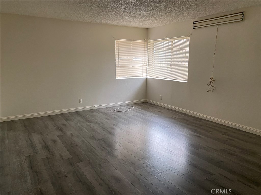 Properties 2 400 E Emerson Avenue A