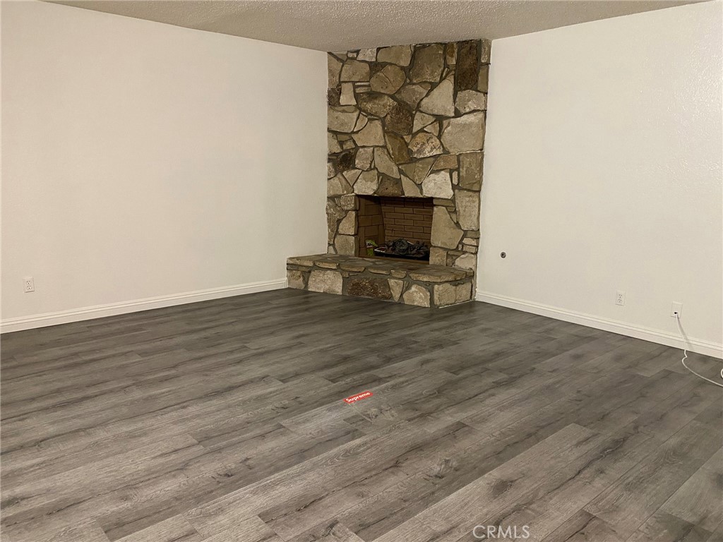 Properties 1 400 E Emerson Avenue A