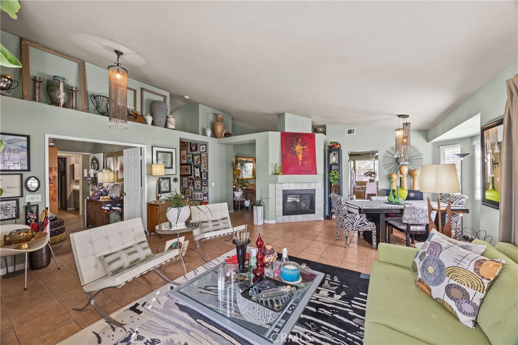 40394 Clybourne