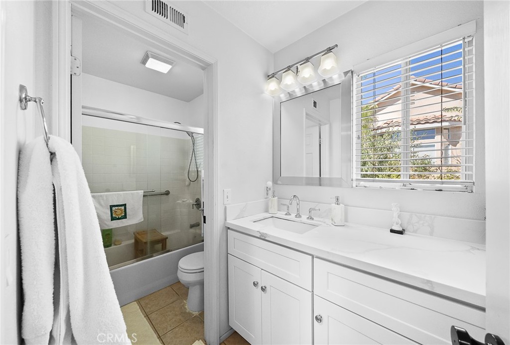 Hidden Ranch (Pacific Hills) (HIDNR) - Residential