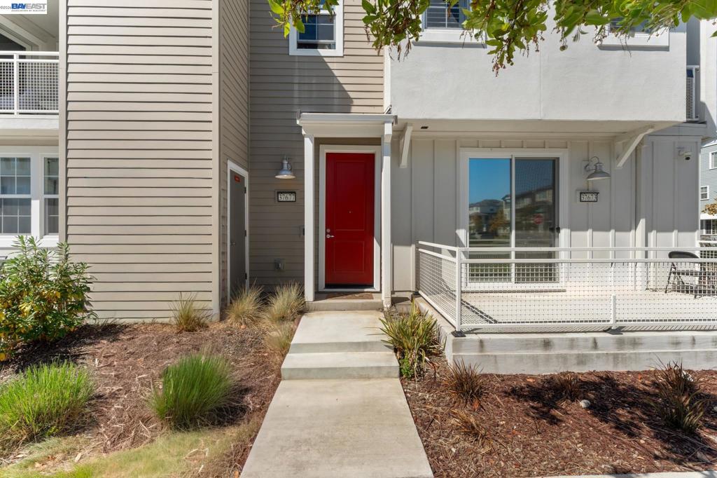 37677 Bay Breeze Street