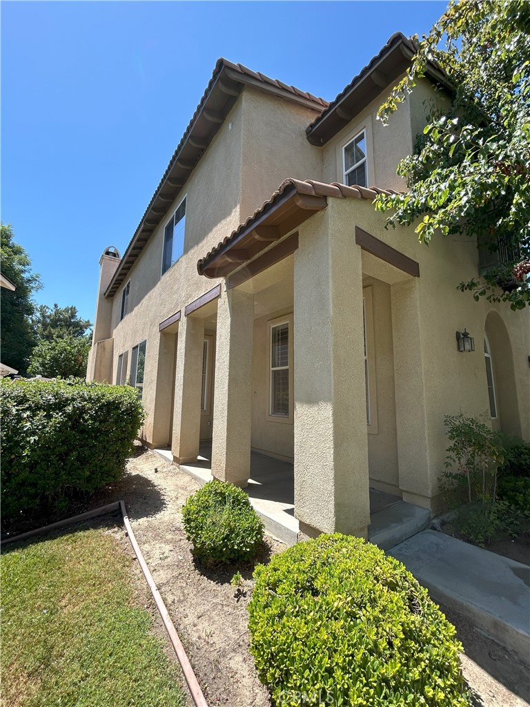 39877 Worthington Place
