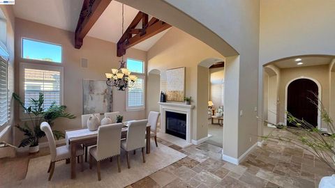 Photo of 387 Golden Grass Dr, Alamo, CA 94507 (MLS # 41135064)