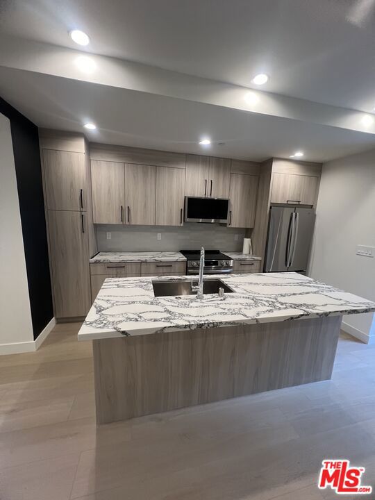 17243 Kittridge Street