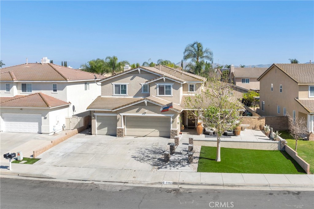 7292 Corona Valley