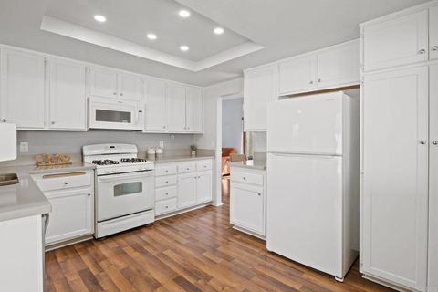 Tiny photo for 39845 Teal Drive, Murrieta, CA 92562 (MLS # PTP2603647)