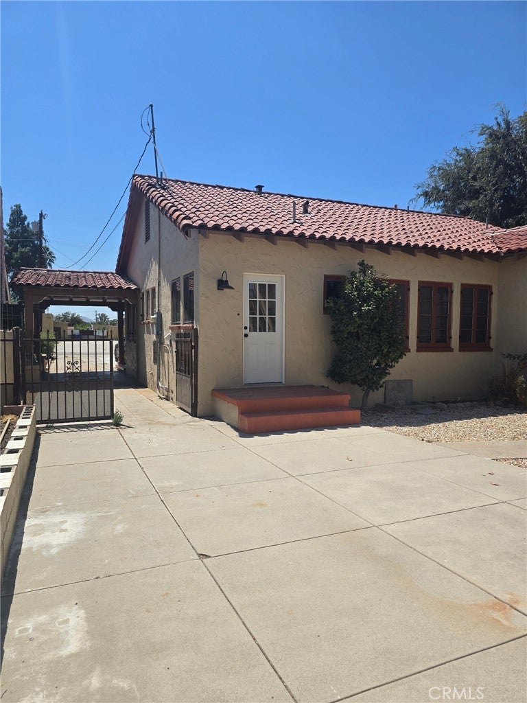 340 W 29th