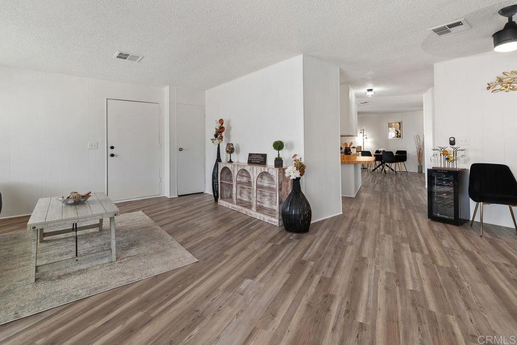 155 Las Flores Drive 25
