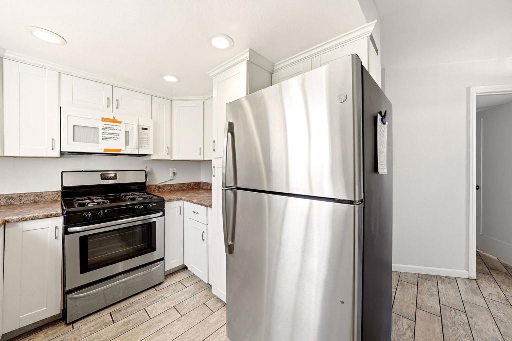 378 Vance Street 1