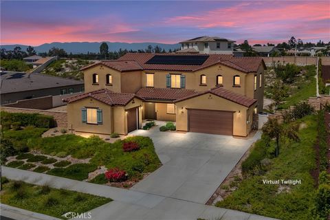 Photo of 1173 Matterhorn, Riverside, CA 92506 (MLS # OC26103404)