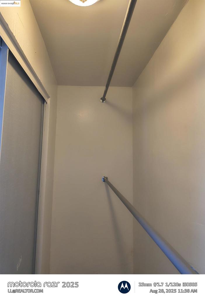 WESTOALAND - Residential Lease