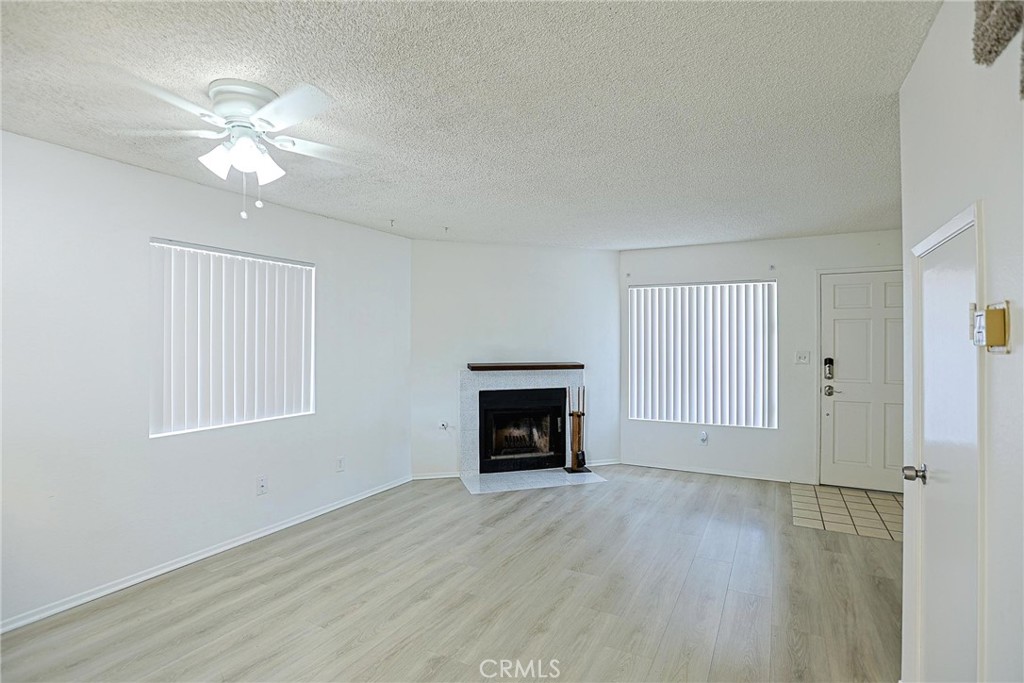 290 Victoria Street 29 (F8)