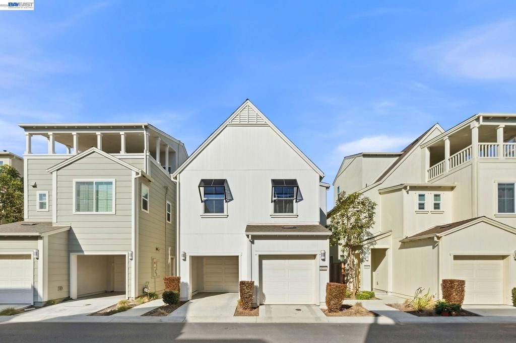 Photo of 8553 Schooner Way Way, Newark, CA 94560 (MLS # 41129748)