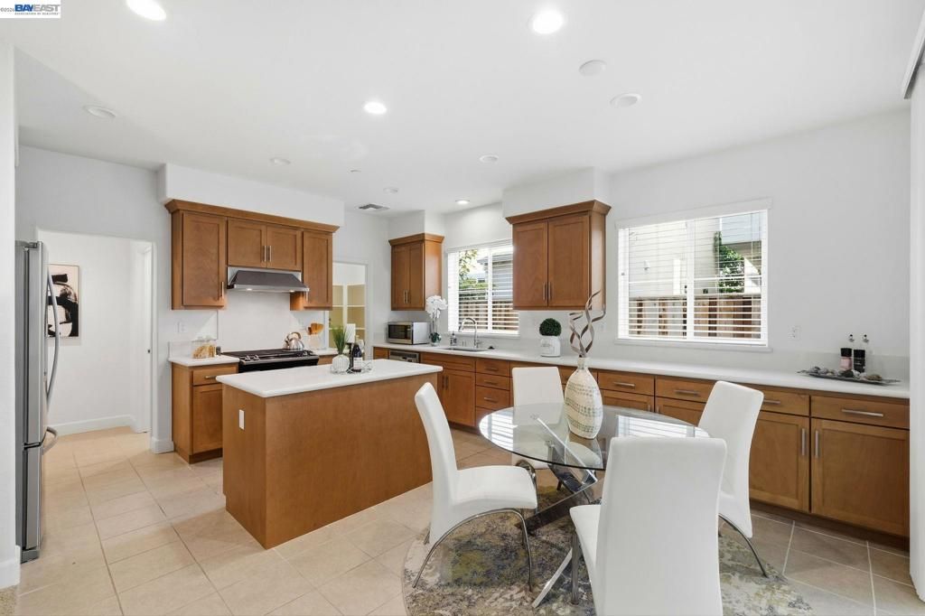 Photo of 8553 Schooner Way Way, Newark, CA 94560 (MLS # 41129748)