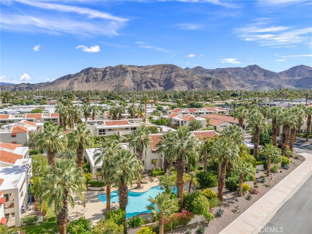 Canyon Granada (33420) - Residential