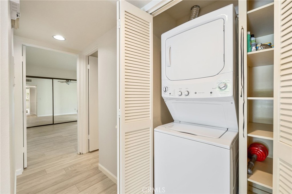 Canyon Granada (33420) - Residential