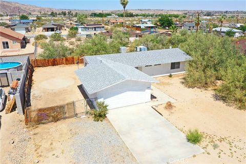 Photo of 6978 Juniper Avenue, 29 Palms, CA 92277 (MLS # JT25136178)