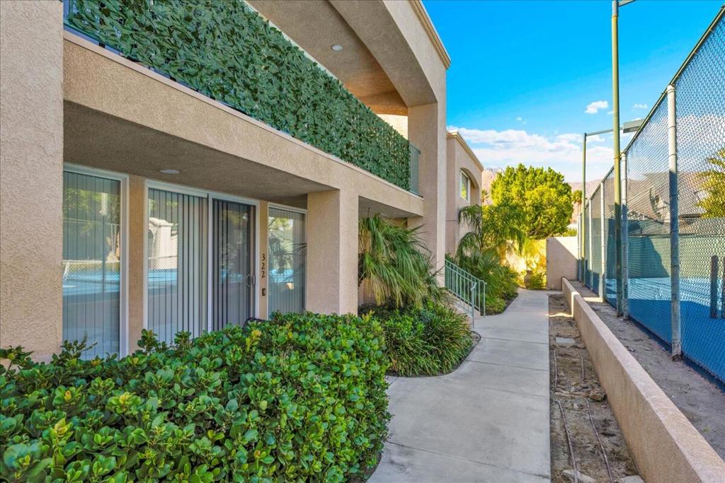 1555 N Chaparral Road 323