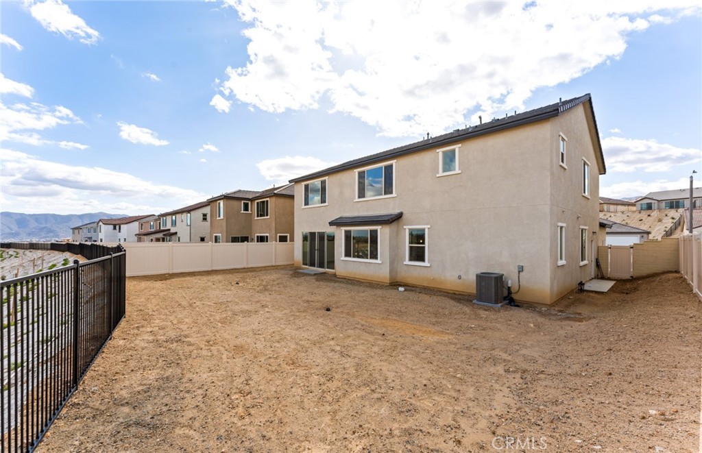 3909 Hudson Lane