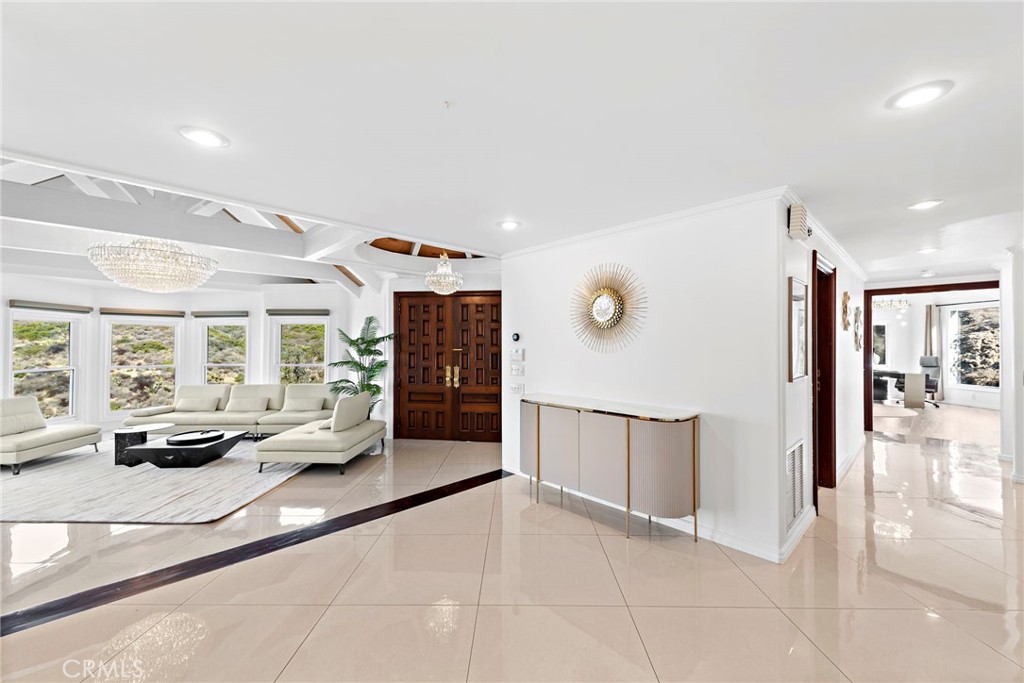 530 Temple Hills Drive