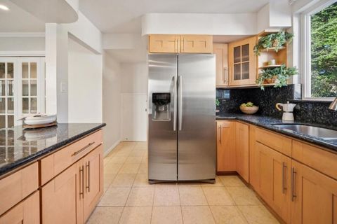 Tiny photo for 38 Wilshire Avenue, Daly City, CA 94015 (MLS # ML82037613)